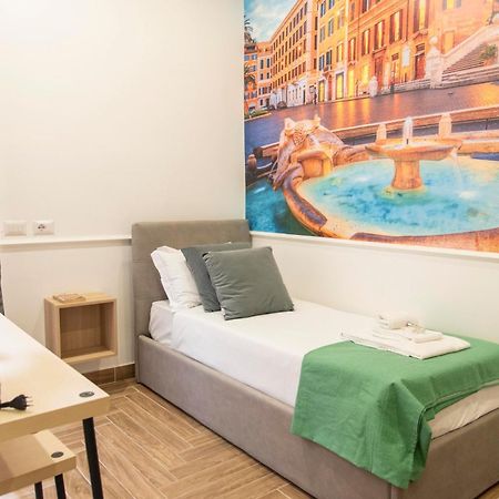 Susy'S Guest House - Room Spagna Рим Екстер'єр фото